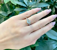 10K White Gold 1.40cttw Genuine Aquamarine and 0.04cttw Diamond Ring, size 7