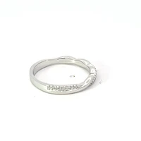 14K Gold 0.15cttw Diamond Ring