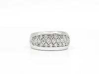 14K White Gold 0.80cttw Diamond Pave Ring, size 6