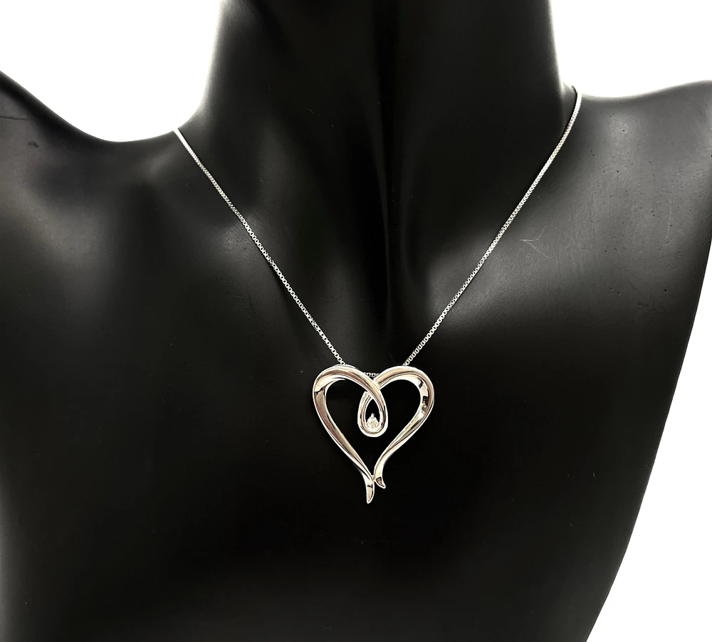 Sterling Silver 0.044cttw Diamond Heart Necklace, 18"