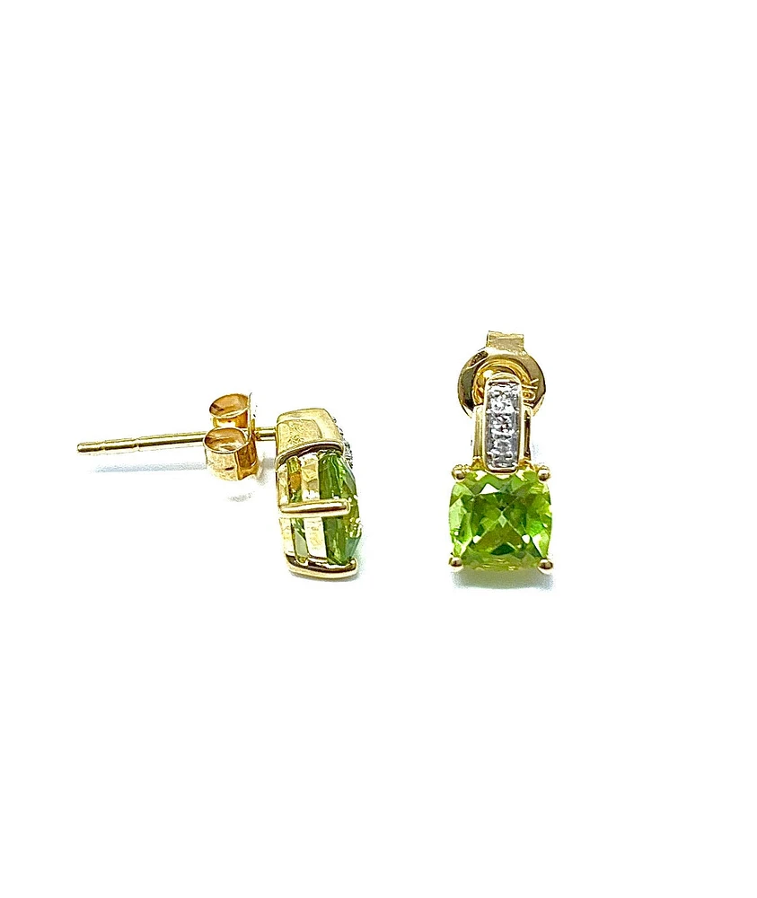 10K Yellow Gold 1.40cttw Genuine Peridot and 0.025cttw Diamond Earrings