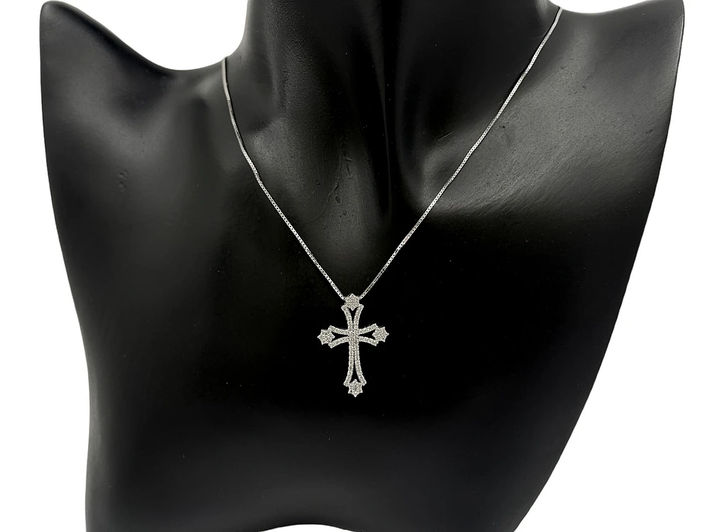 10/14K White Gold 0.62cttw Diamond Cross Pendant, 18"