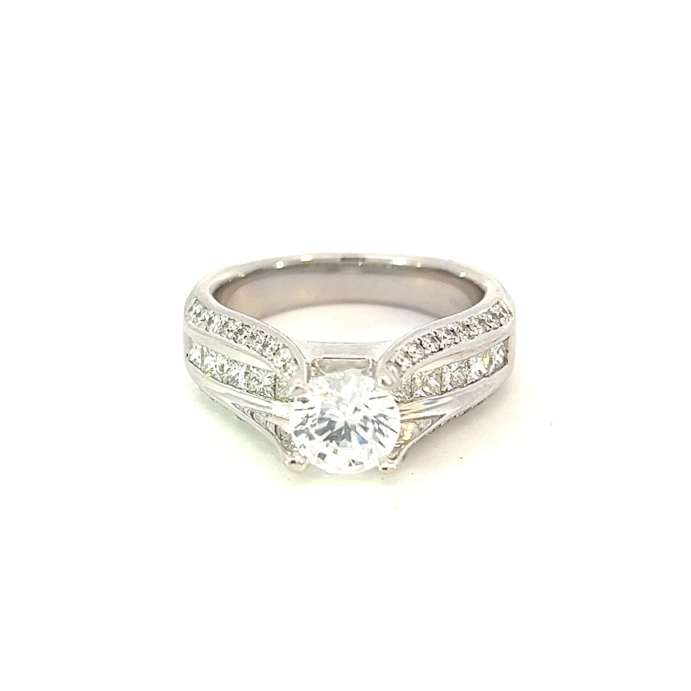 14K Princess Cut and Round Brilliant Diamond Ring - Mount Only (No centre diamond) / Gold