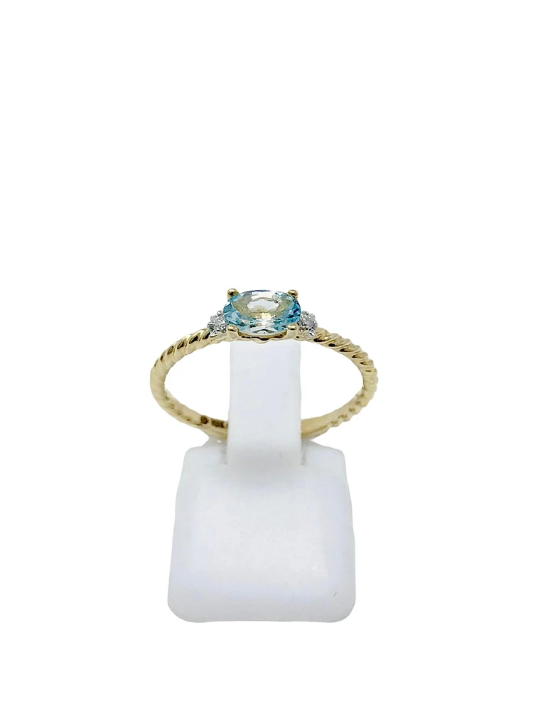 10K Yellow Gold 0.40cttw Genuine Oval Cut Aquamarine & 0.02cttw Diamond Ring, size 6.5