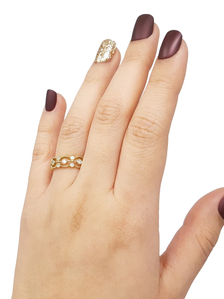 14K Yellow Gold 0.16cttw Diamond Ring, size