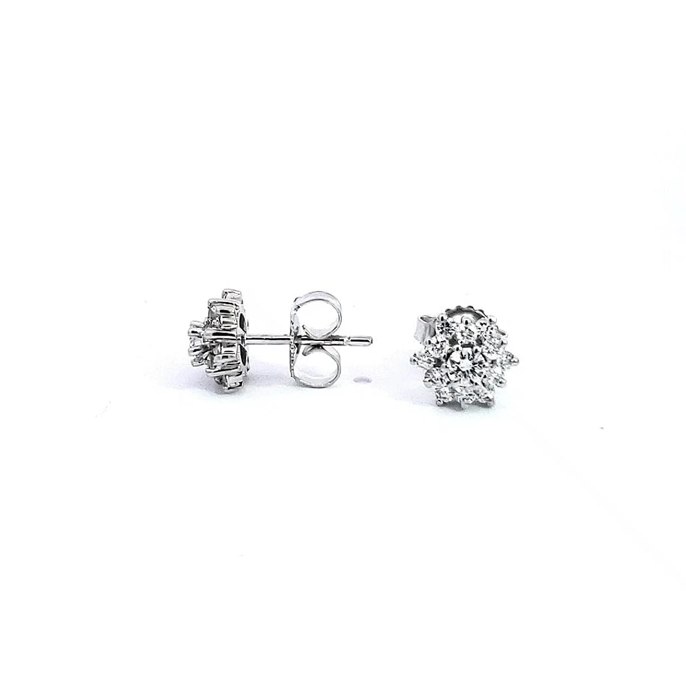 14K White Gold 0.75cttw Diamond Halo Earrings