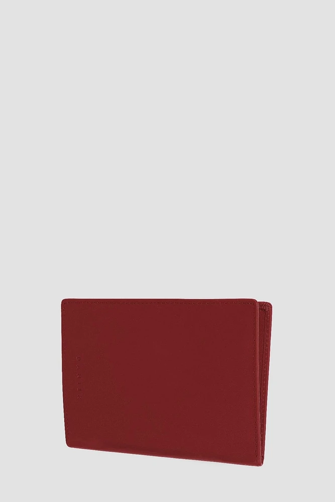 SINCLAIRE PASSPORT HOLDER