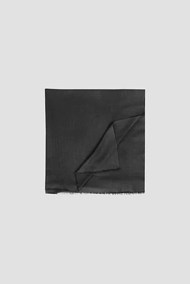 LYRA Luxuriously Scarf