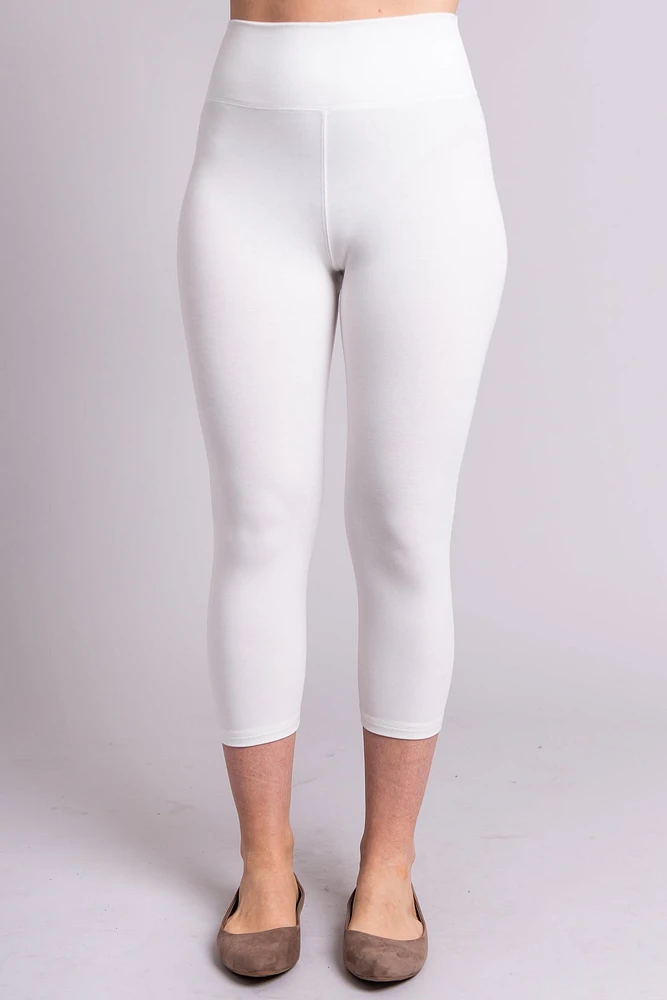 Shop Local: Unique White Bamboo Riley Capris