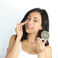 Stay-Matte Sheer Pressed Powder