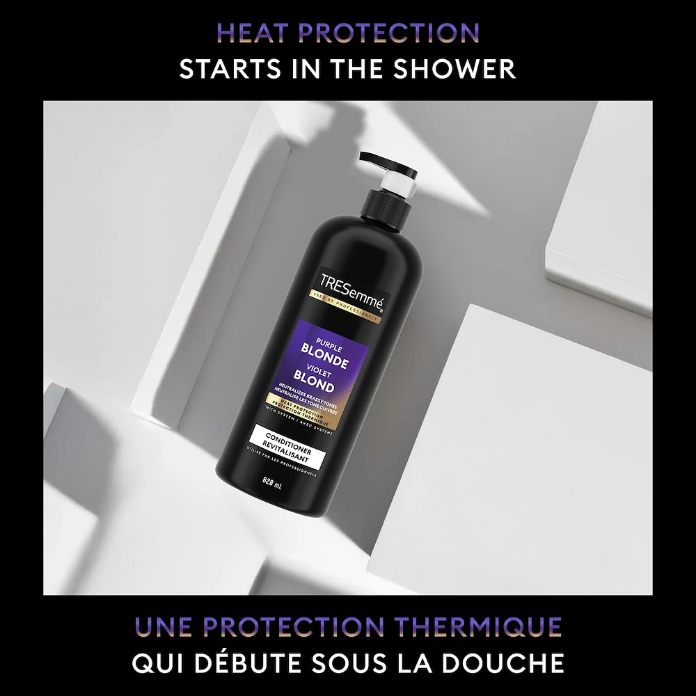 Revitalisant pour cheveux blonds ou argentés TRESemmé Purple Blonde Neutraliseur Ultraviolet avec Technologie Pro Style™ 828 ml
