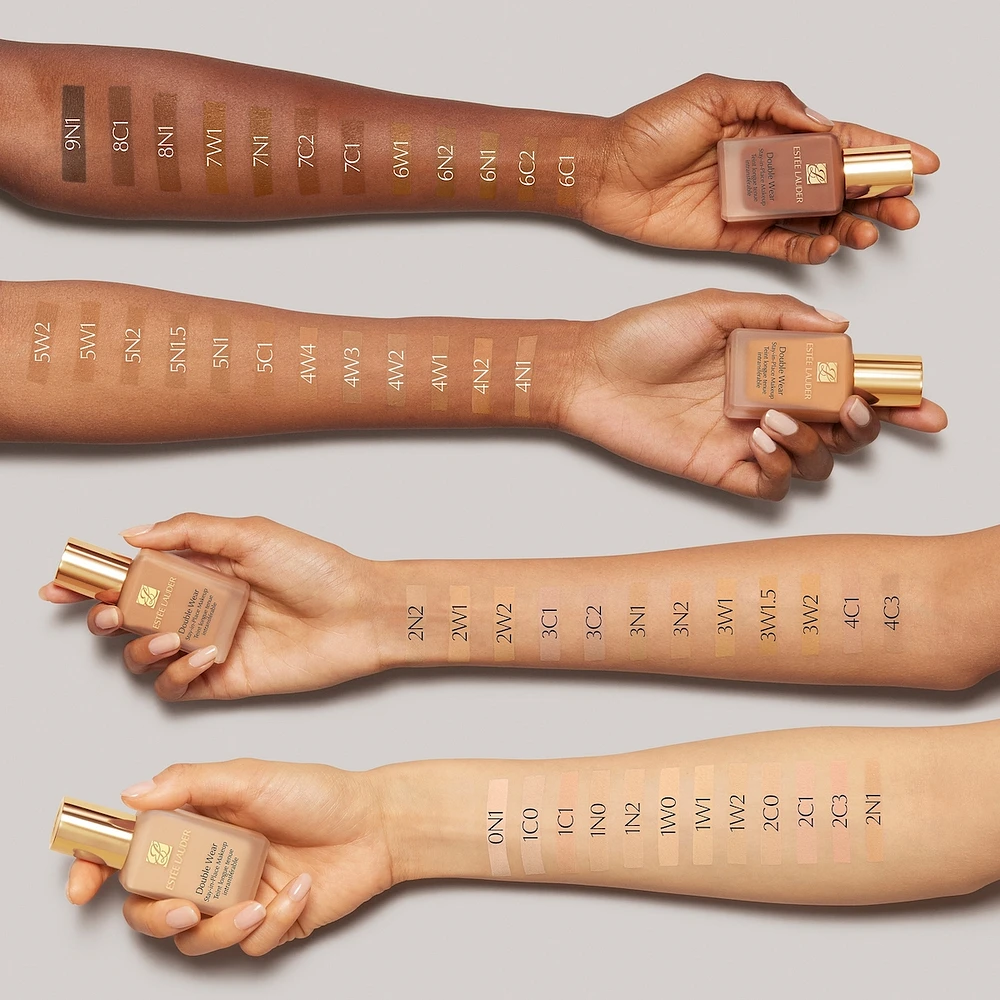 Double Wear Stay-in-Place Makeup