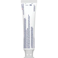 Crest 3D White Advanced, Teeth Whitening Toothpaste Radiant Mint, 135 ml