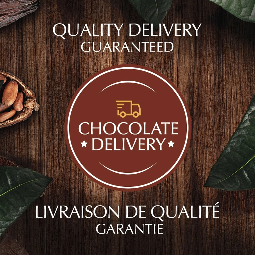 Chocolat au lait et éclats de noisettes fourré de fondant onctueux noisettes