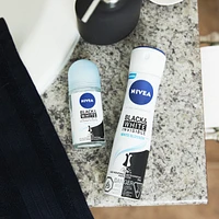 NIVEA Black & White Invisible White Blossom Anti-Perspirant Dry Spray