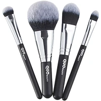 On The Go Brush Set