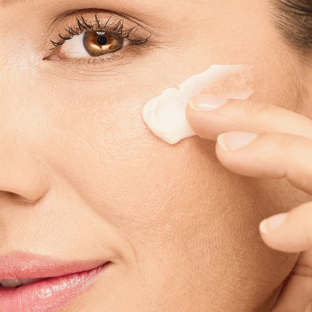 Lift & Firm Y-Zone High firming Day Creme Spf 20, Face and Neck