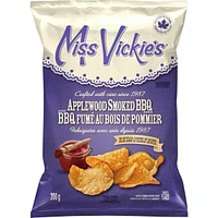 Applewood Smoked BBQ flavour kettle cooked potato chips 200g