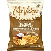 Sour Cream & Caramelized Onion flavour kettle cooked potato chips 200g