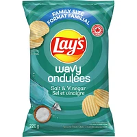 Wavy Salt & Vinegar flavoured potato chips