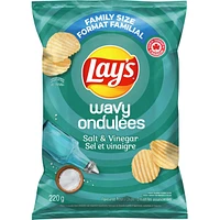 Wavy Salt & Vinegar flavoured potato chips