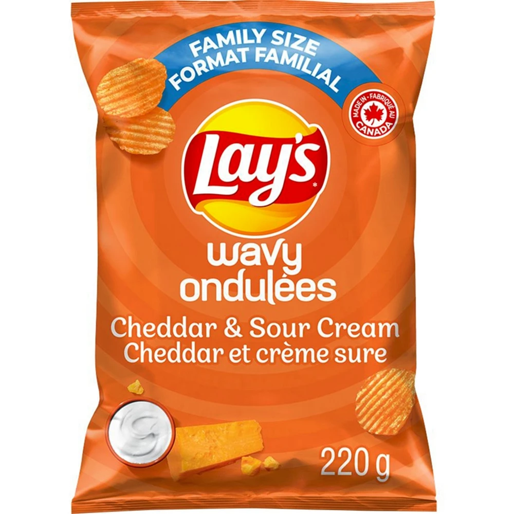Cheddar & Sour Cream flavoured potato chips