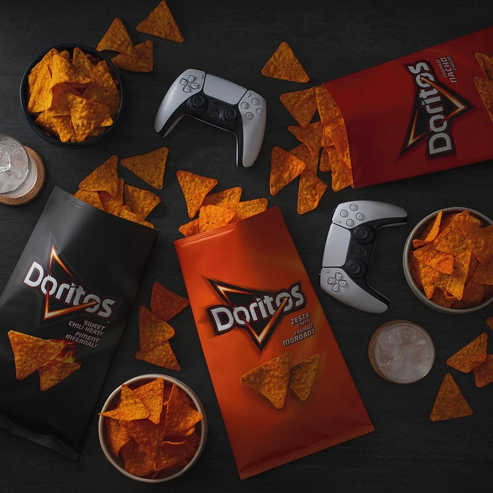 Nacho Cheese flavoured tortilla chips