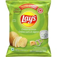 Cream & Onion ridged flavoured potato chips