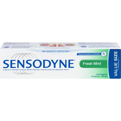 Sensodyne Daily Sensitivity Toothpaste Fresh Mint 135ml