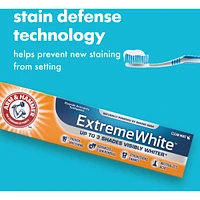 Advance White Extreme Whitening Fluoride Anticavity Toothpaste Fresh Mint