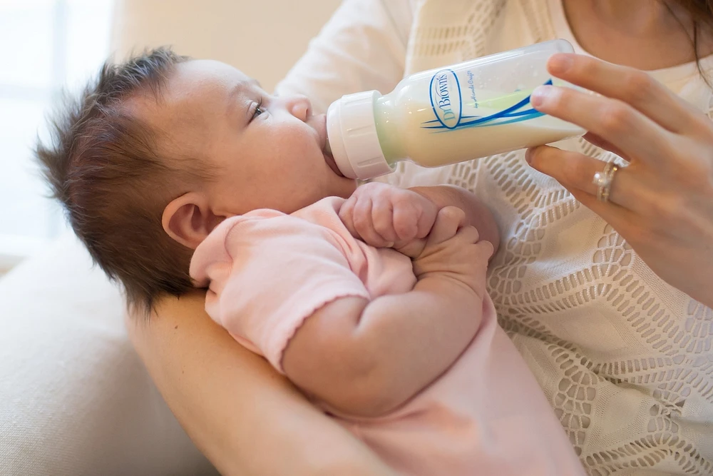 Options+ Narrow Newborn Feeding Set