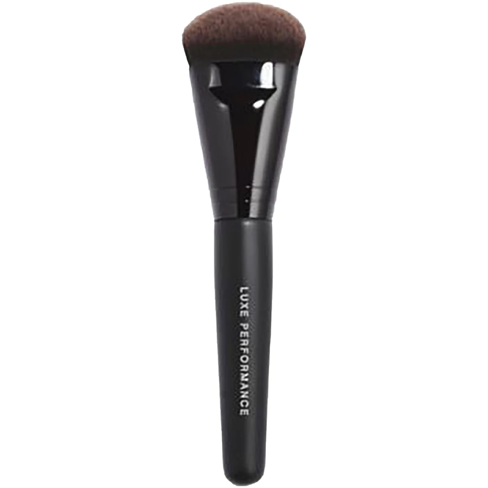 Luxe Performance Brush