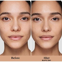 Real Flawless Weightless Perfecting Foundation