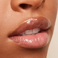 utmost importance plumping lipgloss