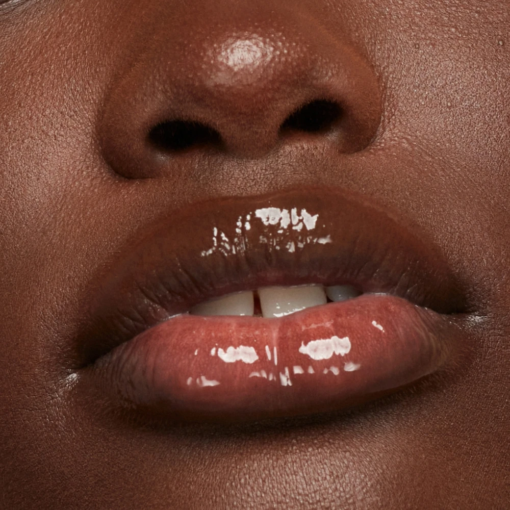 essential drip lip oil