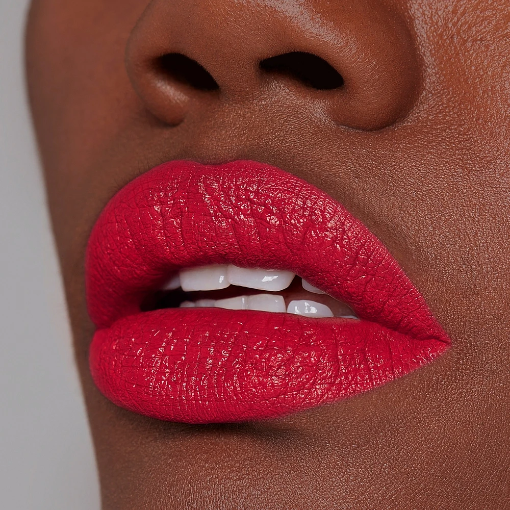 on your collar classic lipstick