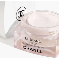 CHANEL - Le Blanc Crème