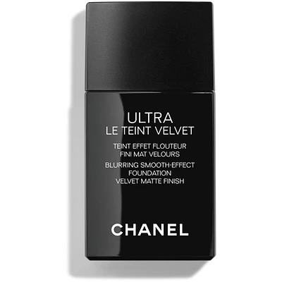 Blurring Smooth-effect Foundation. Velvet Matte Finish.