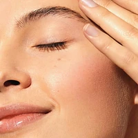 Glow-Boosting Serum with vitamin [C], Prodigieuse® Boost
