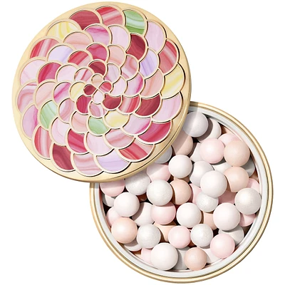 Météorites Light-revealing pearls of powder