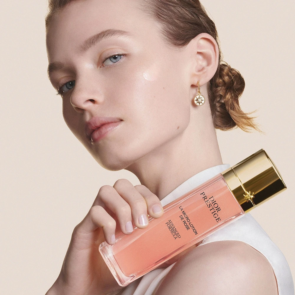Prestige La Lotion Essence de Rose - Revitalizing Lotion for Face and Neck
