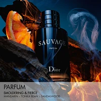 Sauvage Parfum Father's Day Gift Set - Limited Edition
Parfum and Travel Spray