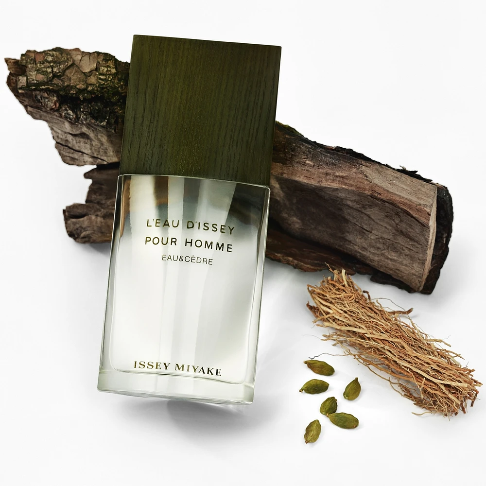 L’Eau d’Issey Eau & Cèdre Eau de Toilette Intense