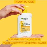 Vitamin C Cleanser - Brightens & Hydrates Skin