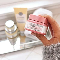 Anti-aging Cream with aloe leaf juice, Confidence in a Rosy Tone