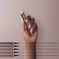 Lash Idôle Non-clumping mascara for fanned out, volumized lashes up to 24hr