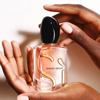 Sì Eau de Parfum Intense, Floral Fragrance for Women