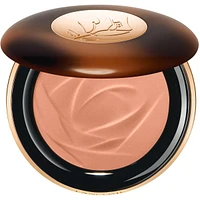 Poudre bronzante transformatrice de peau Teint Idole Ultra Wear C.E.