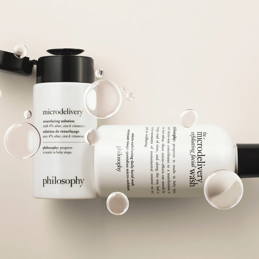 microdelivery resurfacing solution with 4% ahas, cica & vitamin c