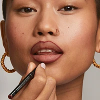 Lasting Finish Automatic Lip Liner